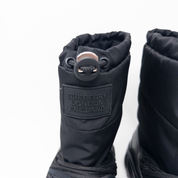 Burberry Arthur Puffy Boots Winter Snow Black Mens 42 EU 9 US 8 UK - Picture 5 of 10